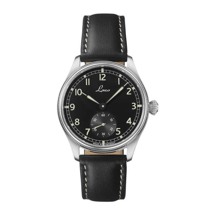 Bremerhaven 39 Handwinding Black Dial