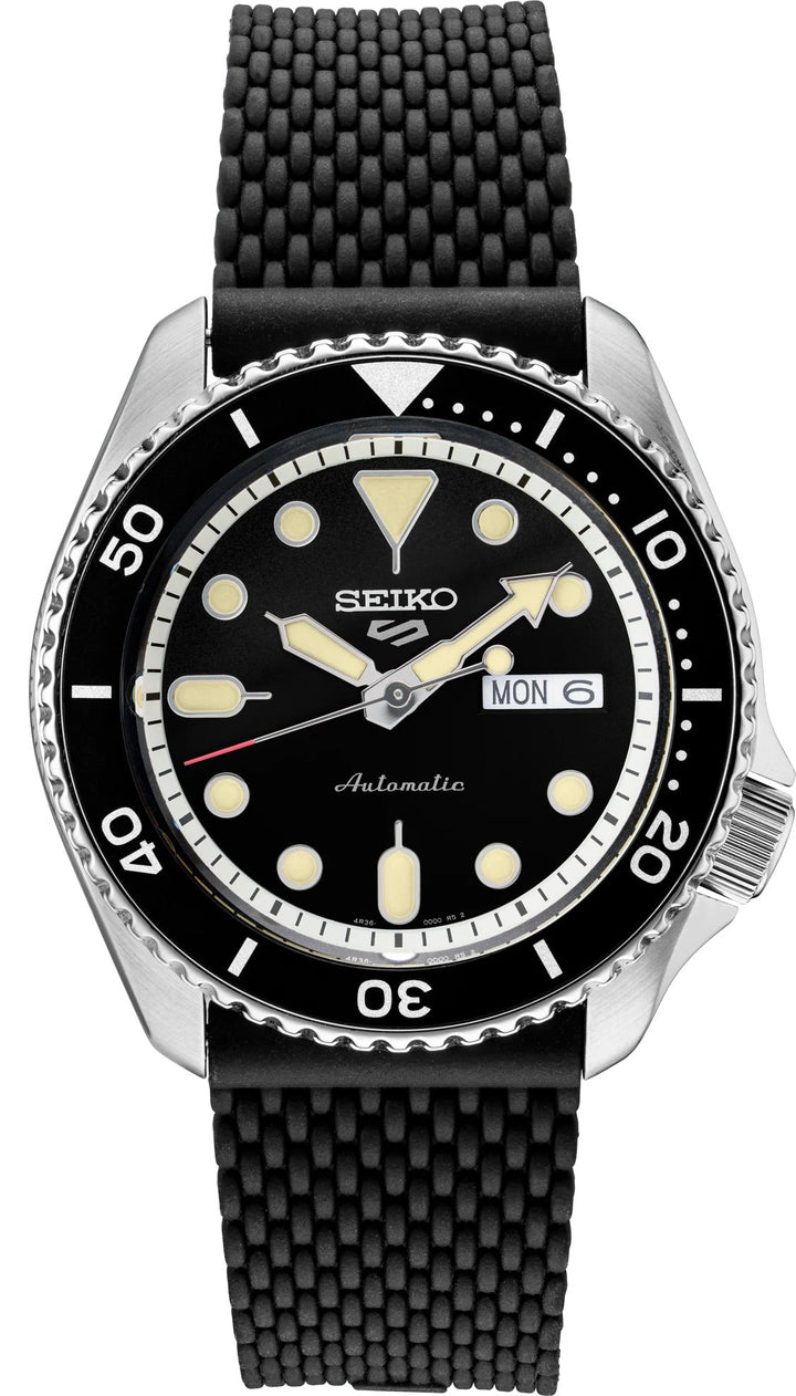 Seiko 5 Sports SKX series Silicone Strap Black Dial