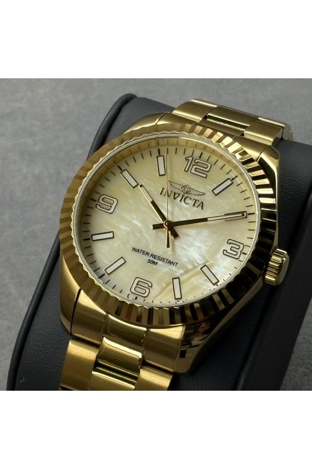 Specialty Gold Mother-Of-Pearl Dial / Gold-Tone Stainless Steel Bracelet Gold Di