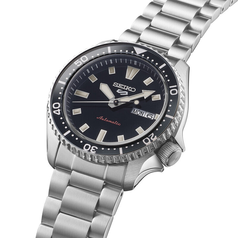 5 Sports SKX Black Dial / Stainless Steel Bracelet Black Dial