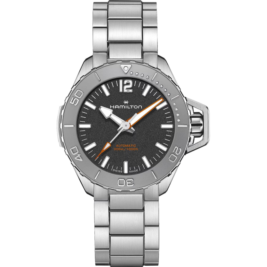 Khaki Navy Silver/SS Black Dial