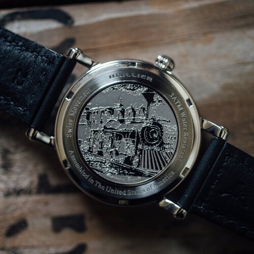 AMERICANA II ' RAILROAD ' 43 MM | Antique white Dial