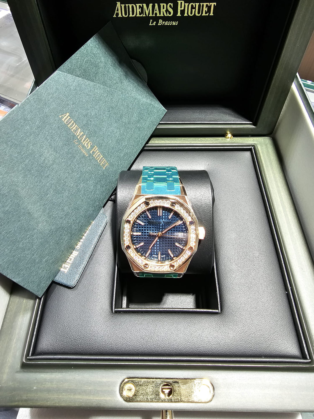 Audemars Piguet ROYAL OAK 34MM BLUE DIAL 18K PINK GOLD DIAMOND BEZEL 77451OR.ZZ.1361OR.04 LADIES WATCH