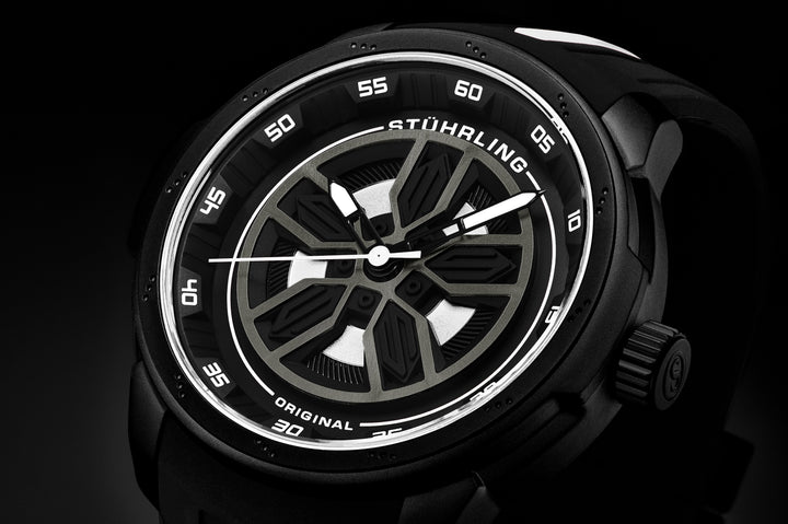 Aviator Black and white/Rubber/Black/Silver Dial/Black Case | Black Dial