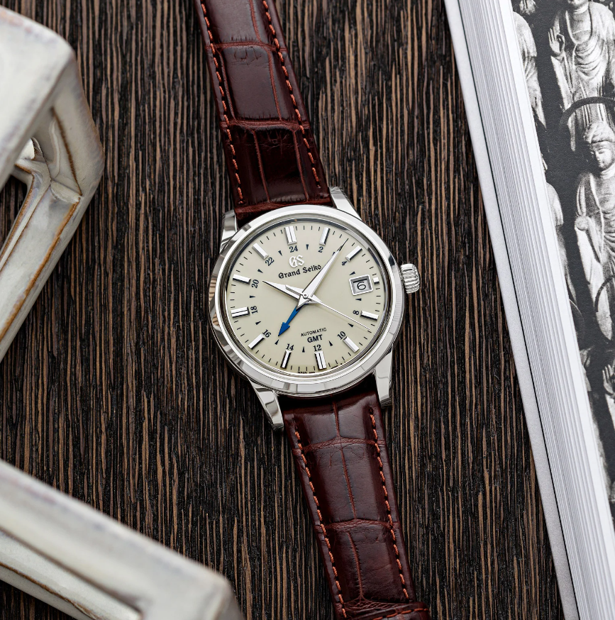 Elegance Collection SBGM221 Ivory Dial