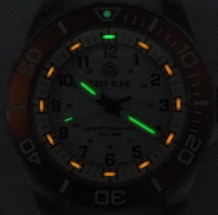 DAYNIGHT 43MM DIVER SOLAR  STAINLESS STEEL TRITIUM DAYNIGHT  ORANGE/WHITE BEZEL 