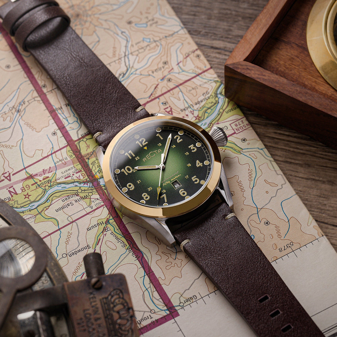 Cavalier Japan Quartz Green / Leather |  Dial