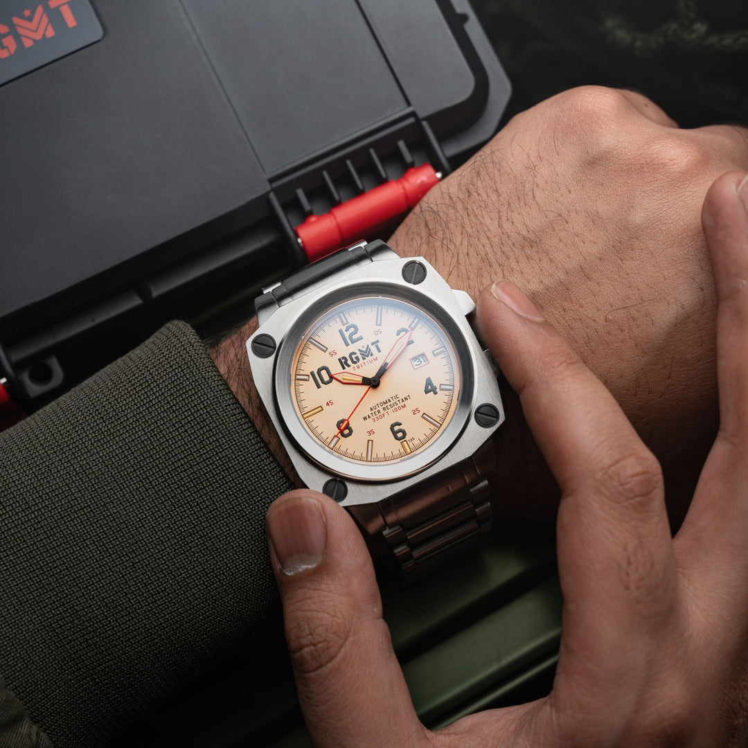Altimeter Tritium Automatic Cream /Stainless Steel Cream Dial