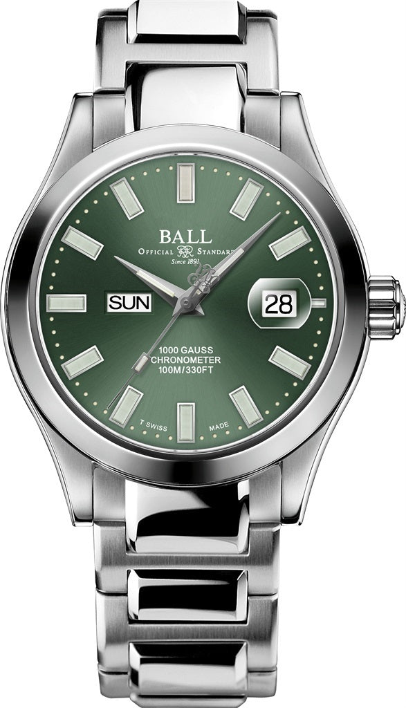 Engineer III Marvelight Chronometer Day/Date (Green / Steel) Green / Steel Green