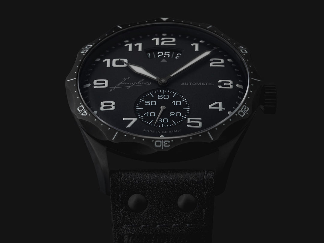 Pilot Automatic Dark Gray Dial / Black Riveted Leather Strap Dark Gray Dial