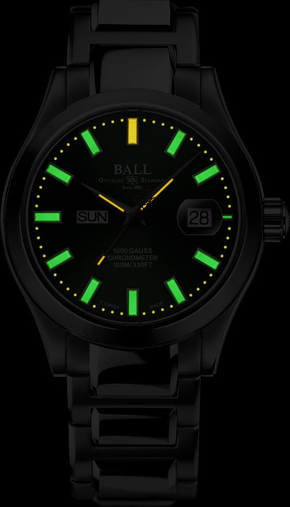 Engineer III Marvelight Chronometer Day/Date (Green / Steel) Green / Steel Green