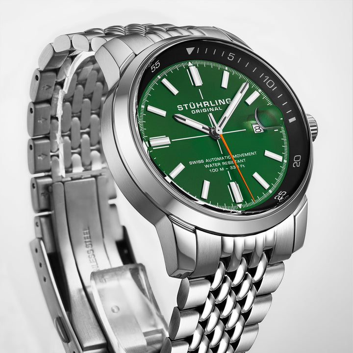 Trackmaster 1026 Automatic Men’s 42mm Matte Green Dial/Black Inner Ring/Stainles