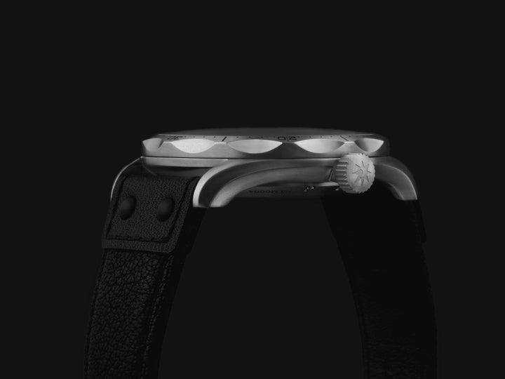 Pilot Automatic Dark Green Dial / Dark Green and Black Riveted Leather Strap Dar