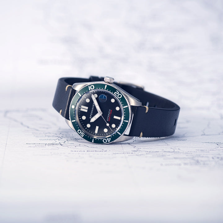 Croft Midsize Black Dial / Leather | Black Dial