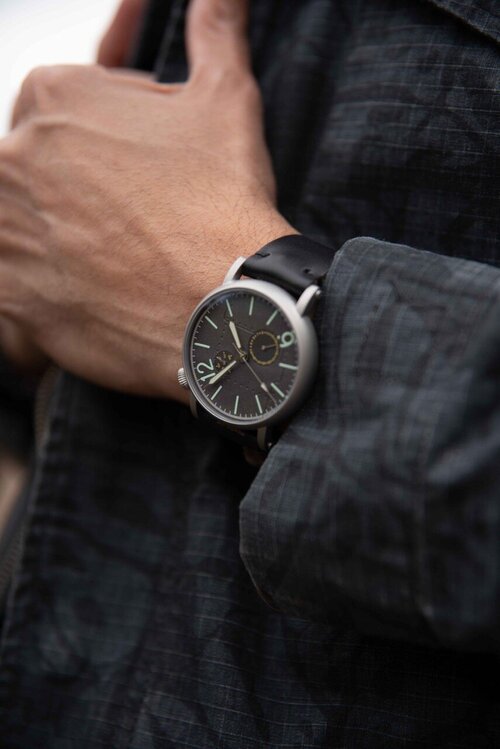 AMERICANA III 'Air Wing' 43 MM | Grey Dial