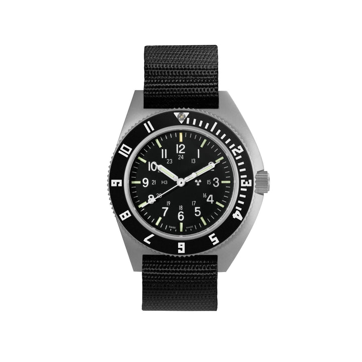 NAV, QUARTZ, SAPH, STE, COL: SS/BKBK NYLON 11" Black Sterile/Nylon | Black Dial