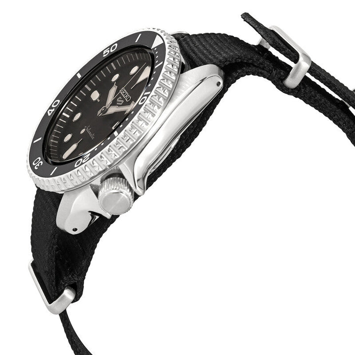 5 Sports SYX Black Dial / Black Nylon Strap Black Dial