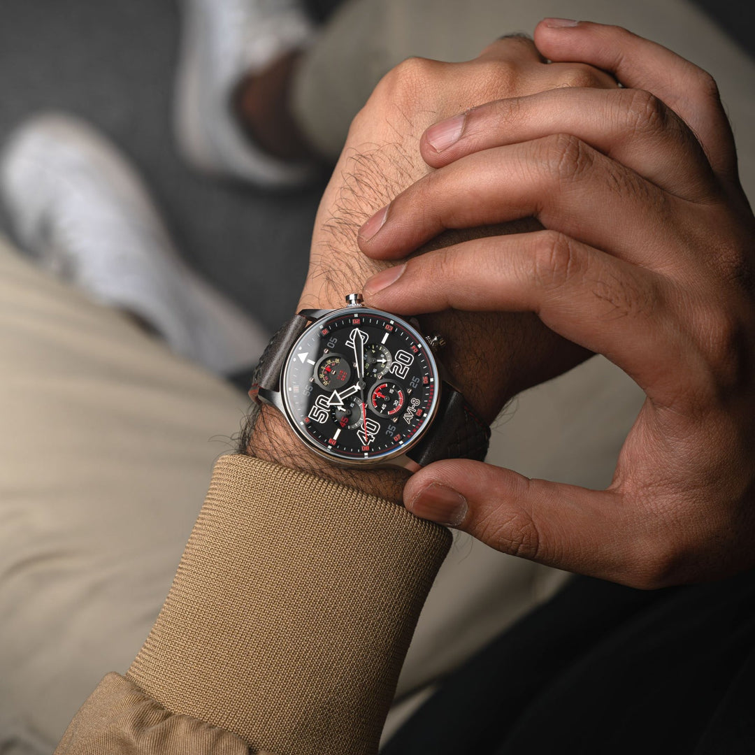 Coningham Chronograph Black / Leather Black Dial