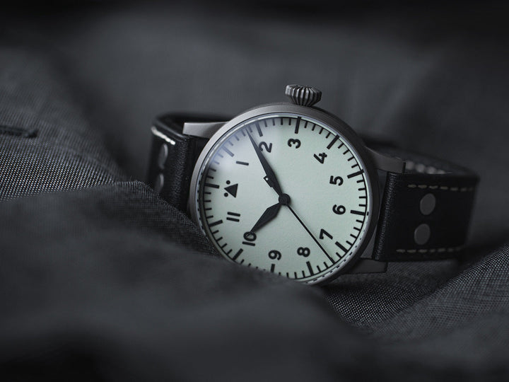 Florenz Pilot Watch 42mm White Dial