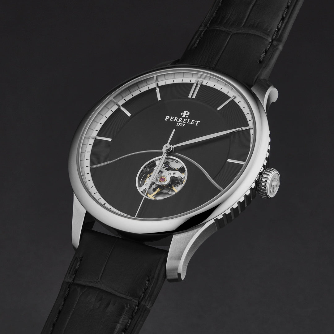 First Class A1087/A - Black Black Dial