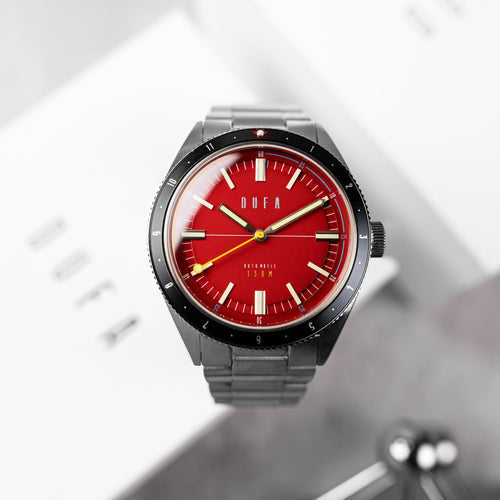 Freitaucher Automatic Red / Stainless Steel | Red Dial