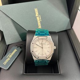 Audemars Piguet ROYAL OAK 34MM SILVER TONED DIAL STAINLESS STEEL 77450ST.OO.1361ST.02 LADIES WATCH