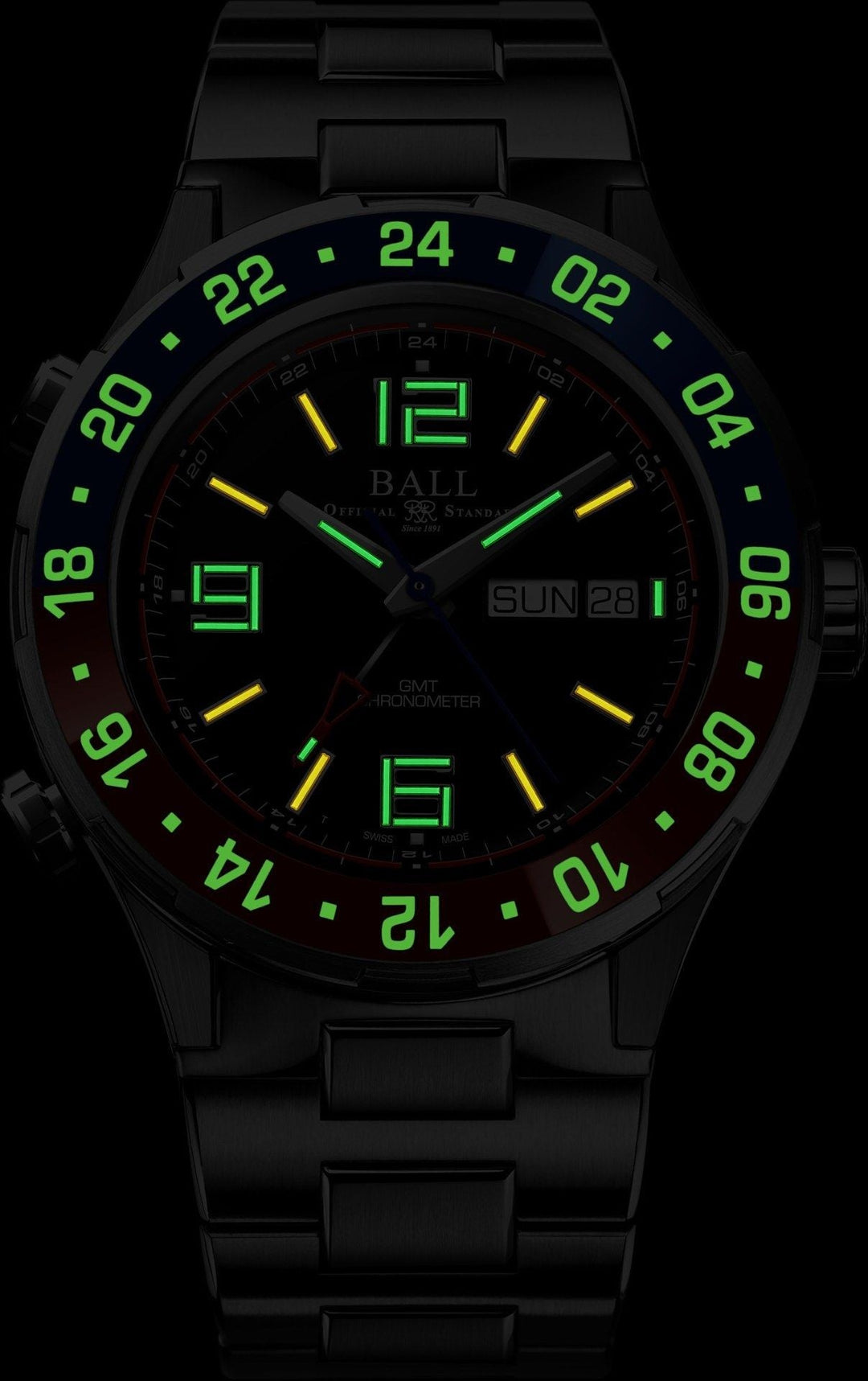 Roadmaster Marine GMT Black / Titanium Black Dial