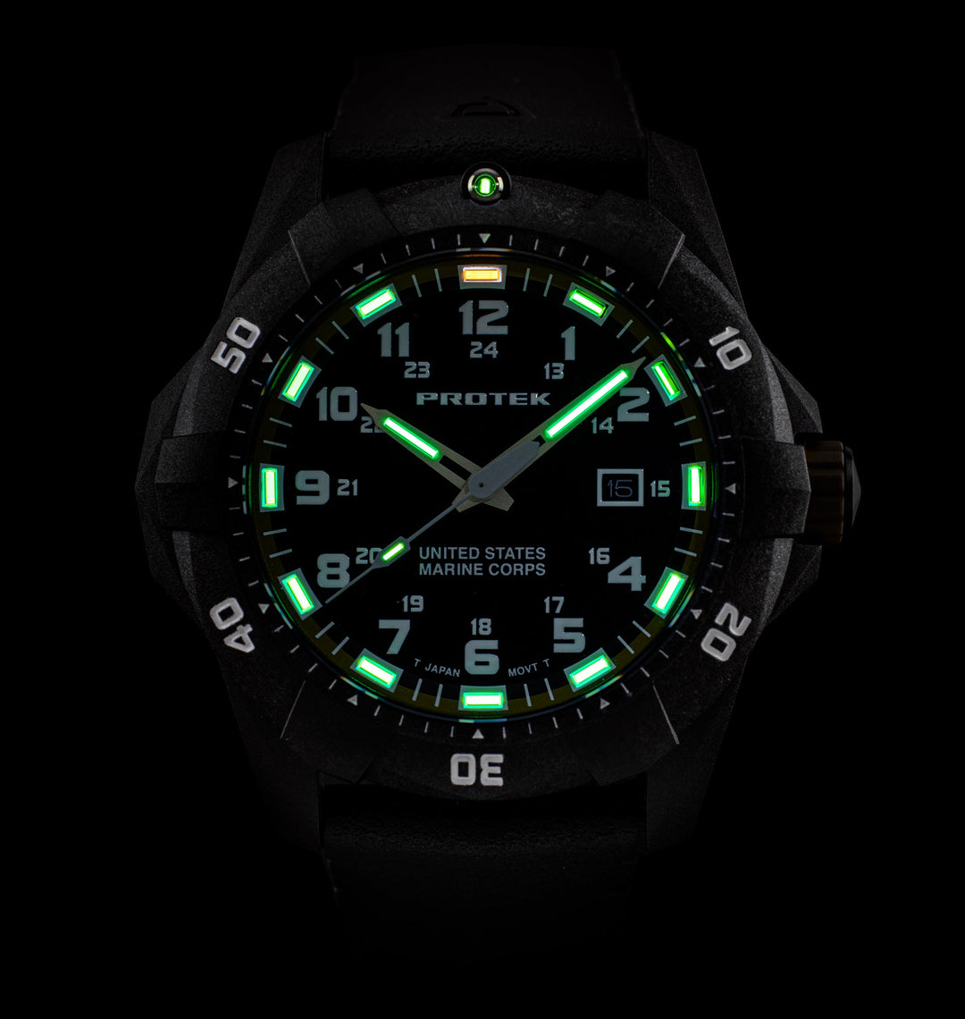 USMC Carbon Dive CARBON CASE/BLACK & GREEN DIAL/GREEN STRAP | Black / Green Dial