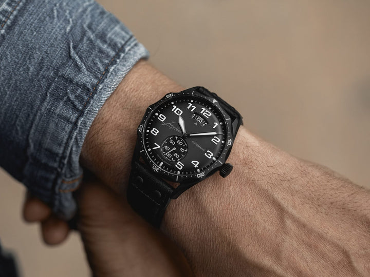 Pilot Automatic Dark Gray Dial / Black Riveted Leather Strap Dark Gray Dial