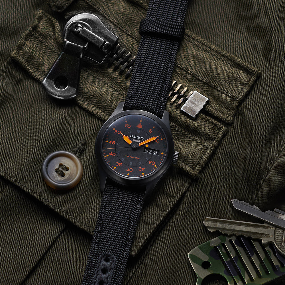 5 Sports Field Black Textured Dial / Nylon Strap Black Dial