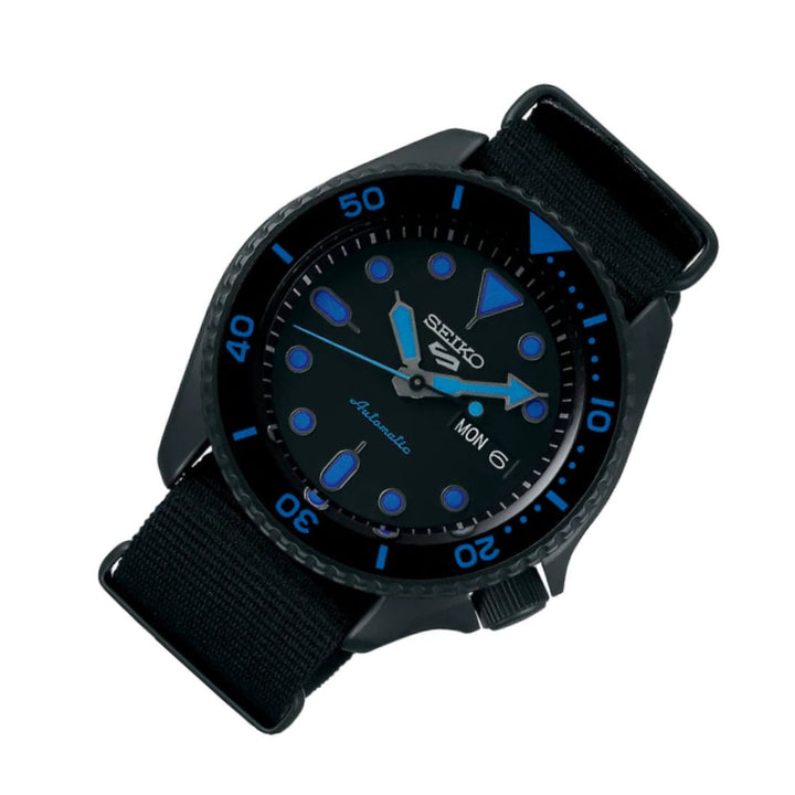 5 Sports SYX Black Dial / Black Nylon Strap Black Dial