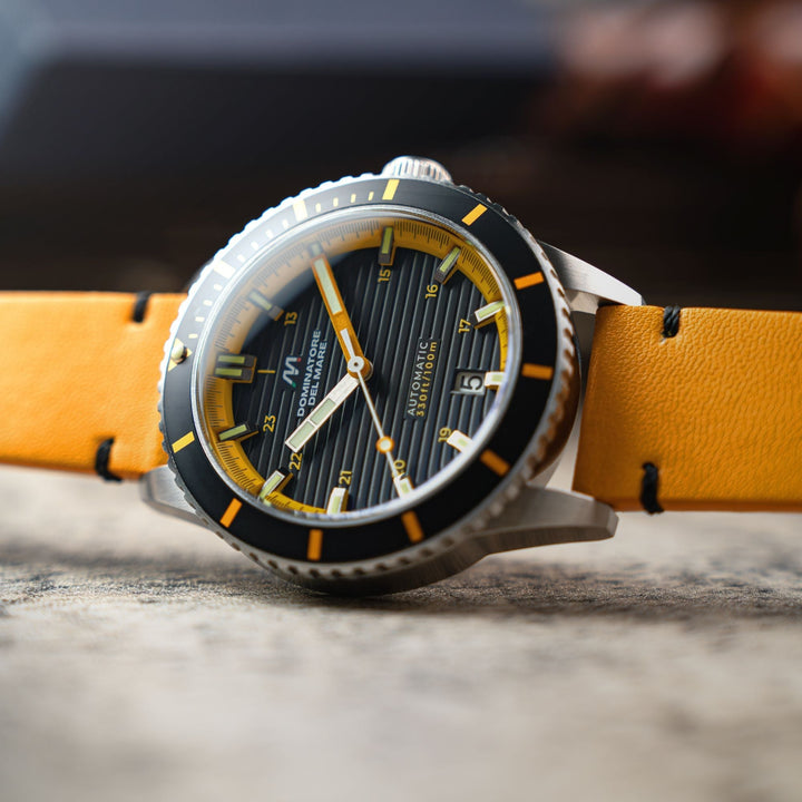SCILLA AUTOMATIC BLACK / Leather | Black Dial
