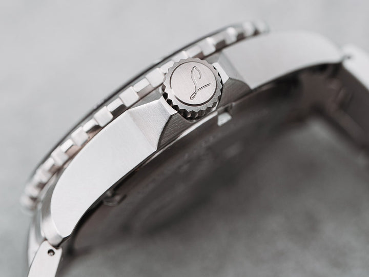 Himalaya 39.MB Stainless Bracelet Black Dial