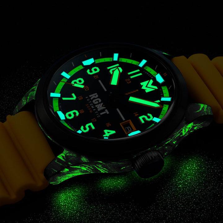 Defender Automatic Limited Edition Black / Silicone | Black Dial
