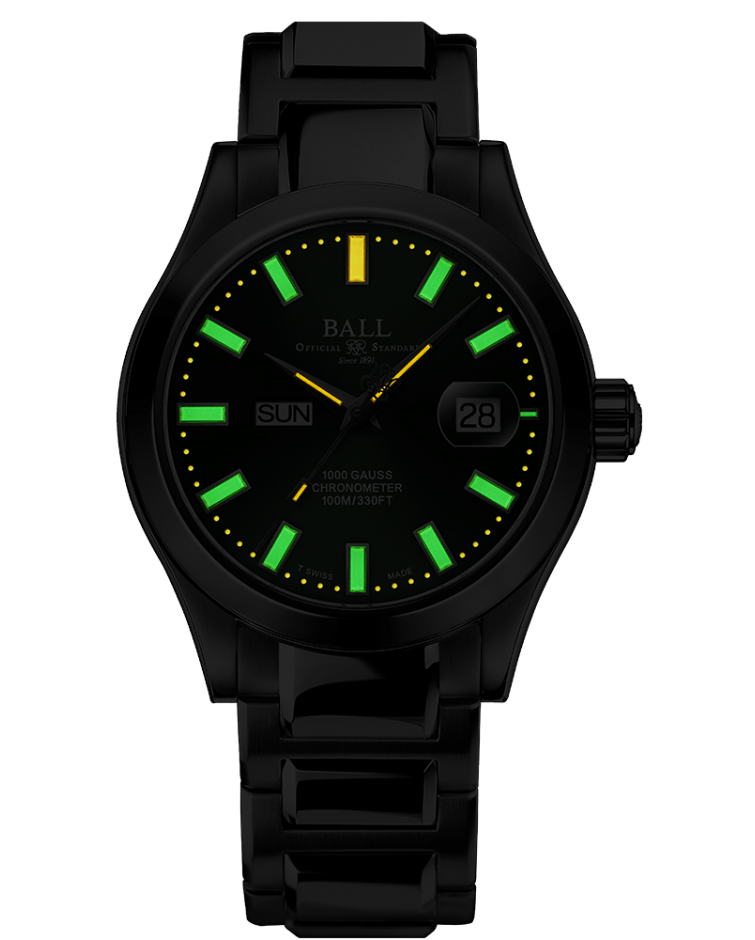 Engineer III Marvelight Chronometer Day-Date Black 40mm Black Dial