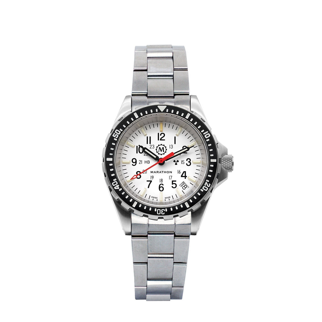 Divers Auto Medium Search and Rescue Quartz White NGM/Steel Bracelet | Arctic Wh