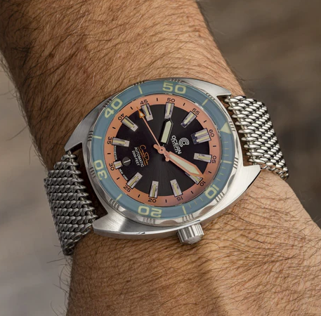 Core Diver V3 Aqua / Pink | Green Dial