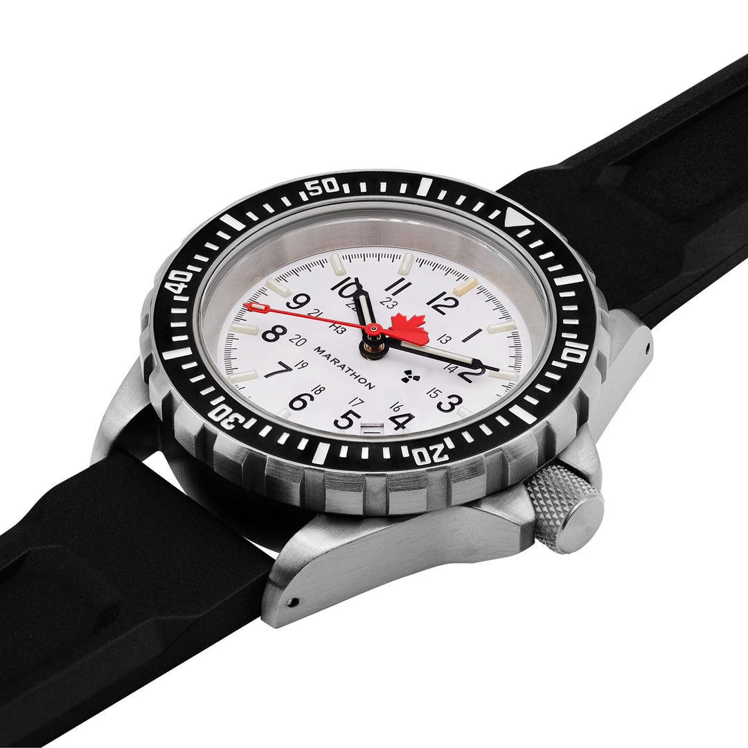 41MM ARCTIC RED MAPLE LARGE DIVER'S AUTOMATIC (GSAR) RED MAPLE ARCTIC GSAR | Whi