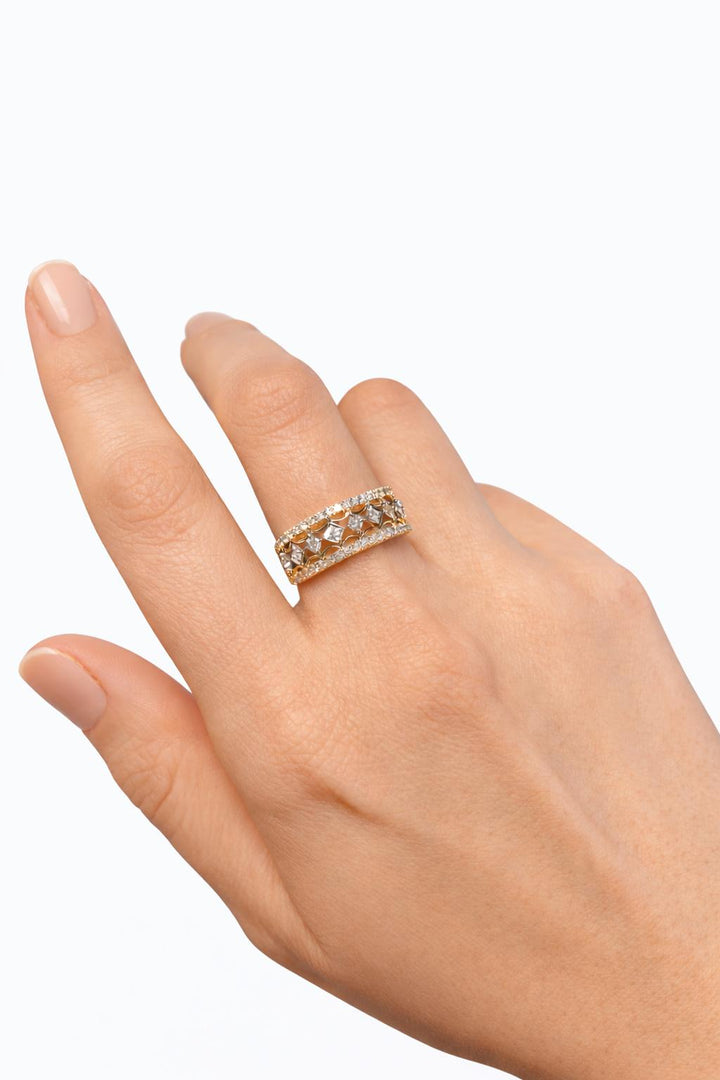 Two-Tone Diamond Crown Band