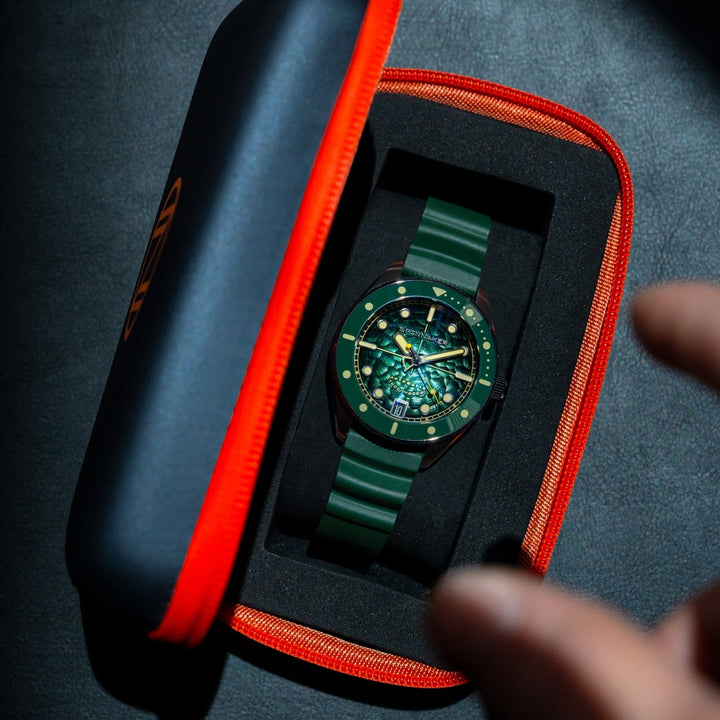 CHALLENGER AUTOMATIC Green / Stainless Steel | Green Dial