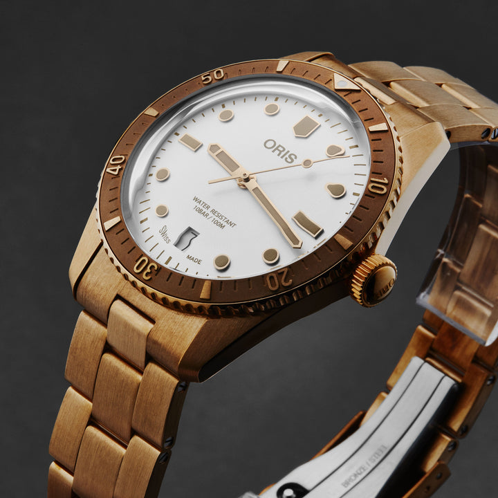 Divers Sixty-Five Silver / Stainless Steel Silver Dial
