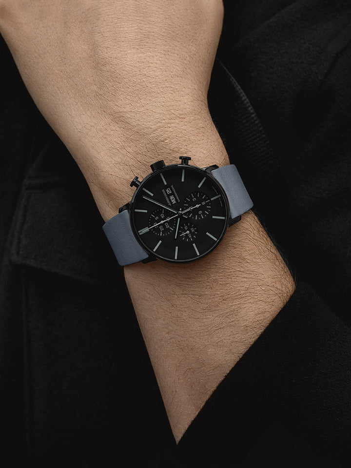 Form A Chronoscope Black Dial / Gray Leather Strap Black Dial