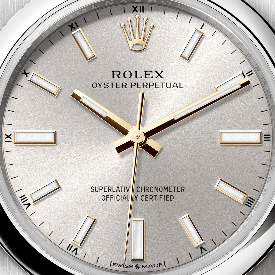Rolex Oyster Perpetual 34 124200 - dial close-up