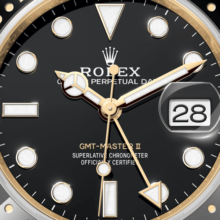 Rolex GMT-Master II 126718GRNR - dial close-up