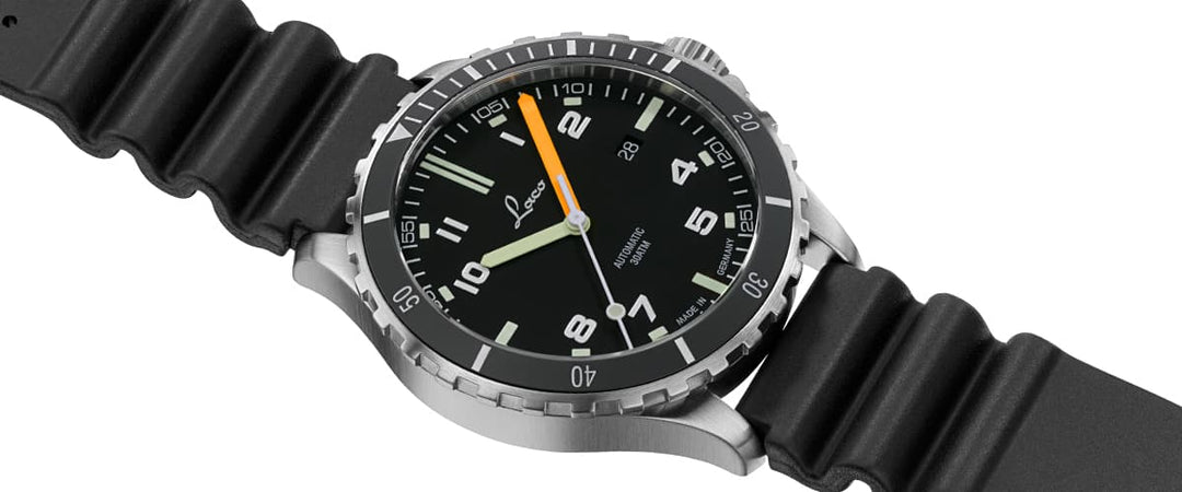 Himalaya Rubber Strap Black Dial