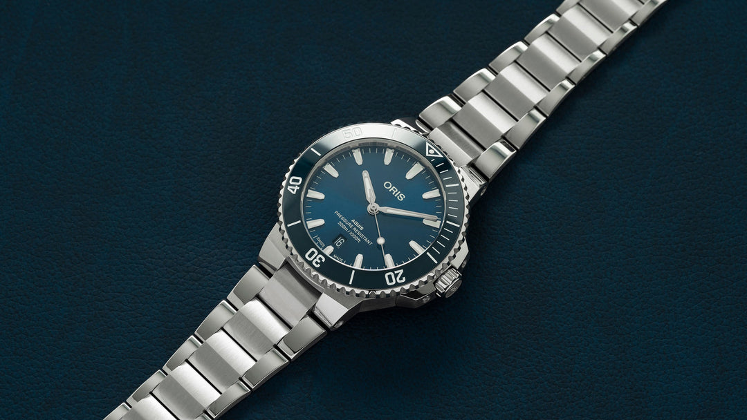 Aquis Date 41.5mm Blue Dial