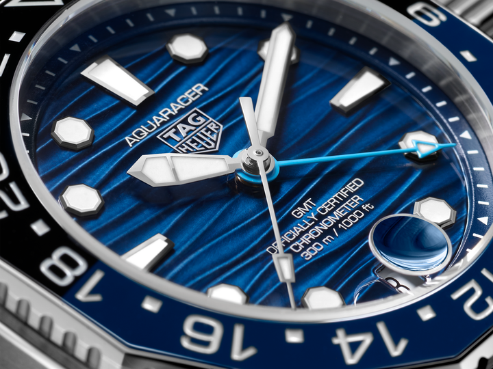 AQUARACER PROFESSIONAL 300 GMT Blue | Blue Dial