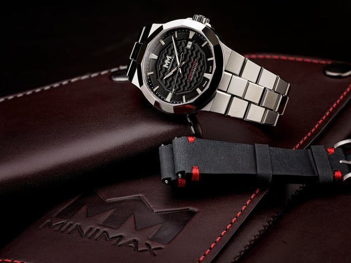 Evolution Black Dial