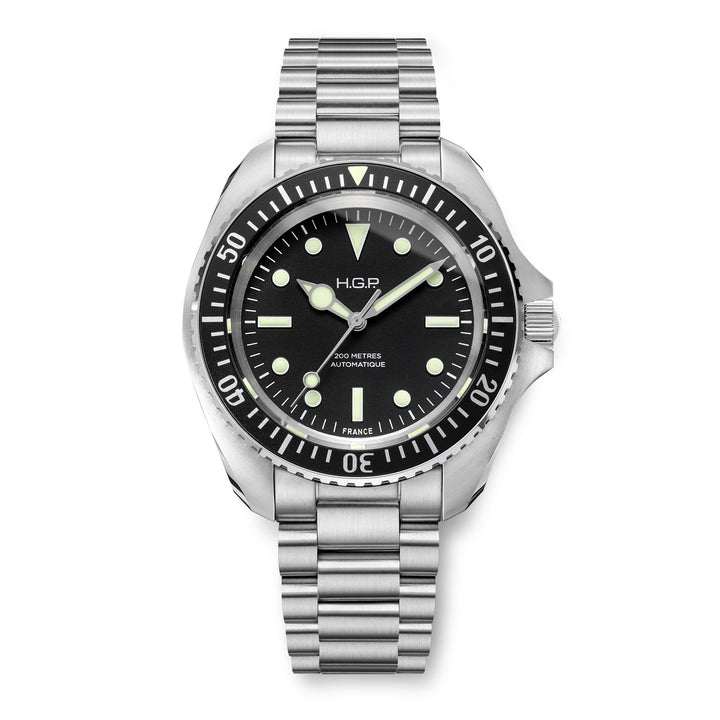 Diver 200M Automatic No-Date Black Dial and Bezel / 3-Link Stainless Steel Brace