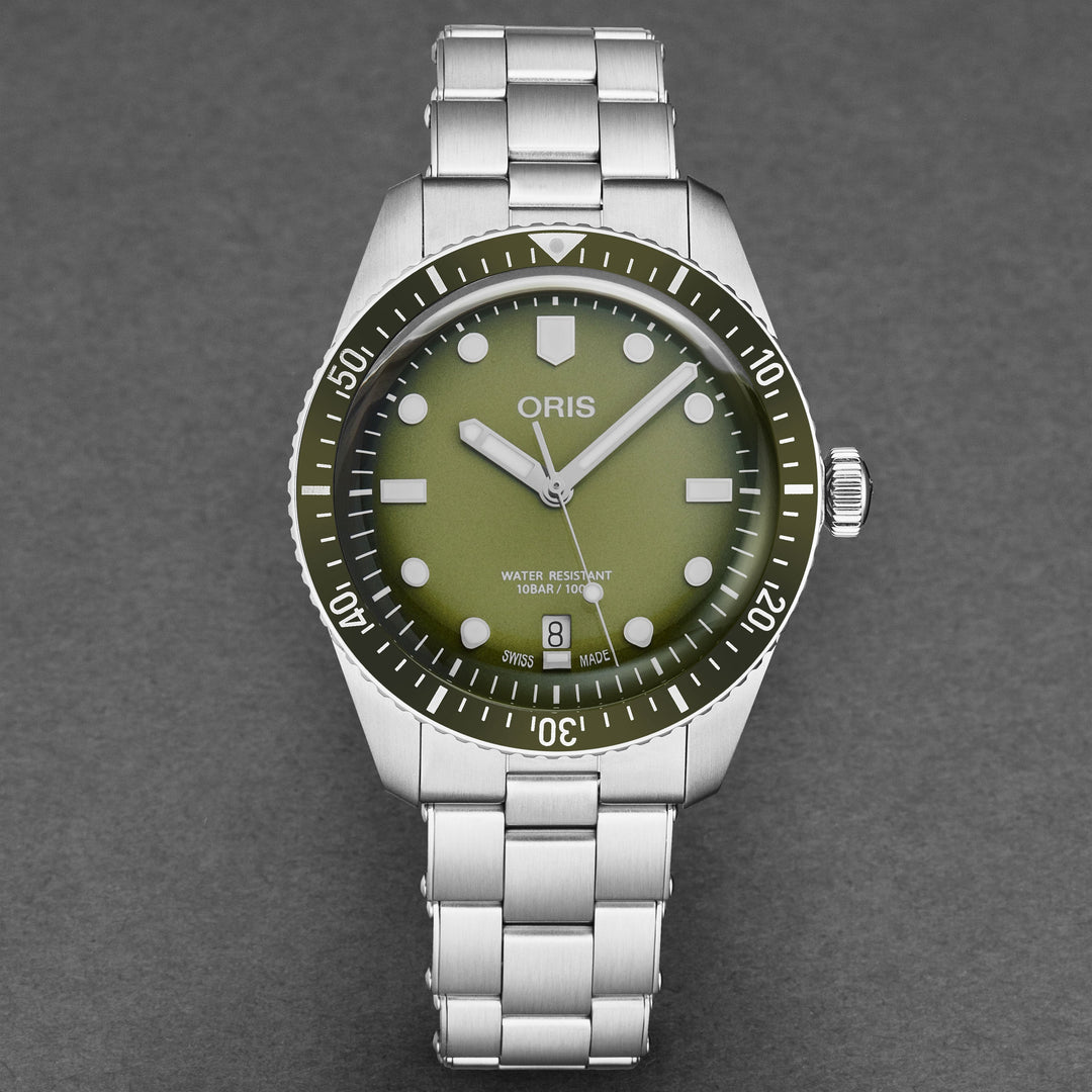 Divers Sixty-Five Green / Stainless Steel Green Dial